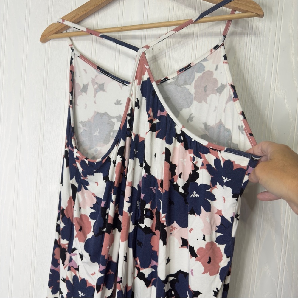 Market & Spruce Karlie floral racer back tank top size 1X - Picture 6 of 8